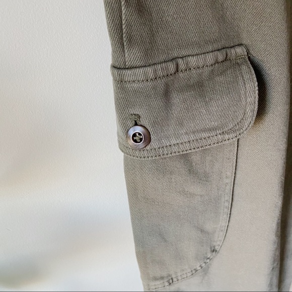 🎁 SOLD • Wilfred Free • Modern Cargo Pants 8 - Picture 10 of 16